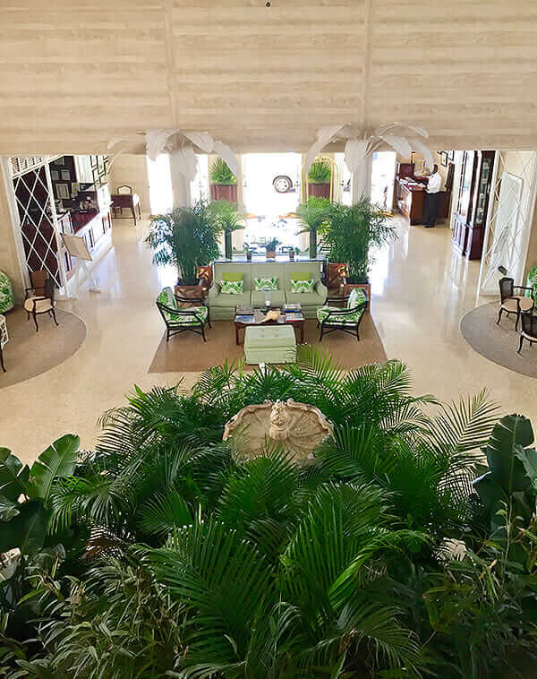 Lyford-Cay-Grand-Foyer