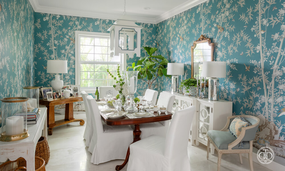 Elegant Chinoiserie Dining Room-01