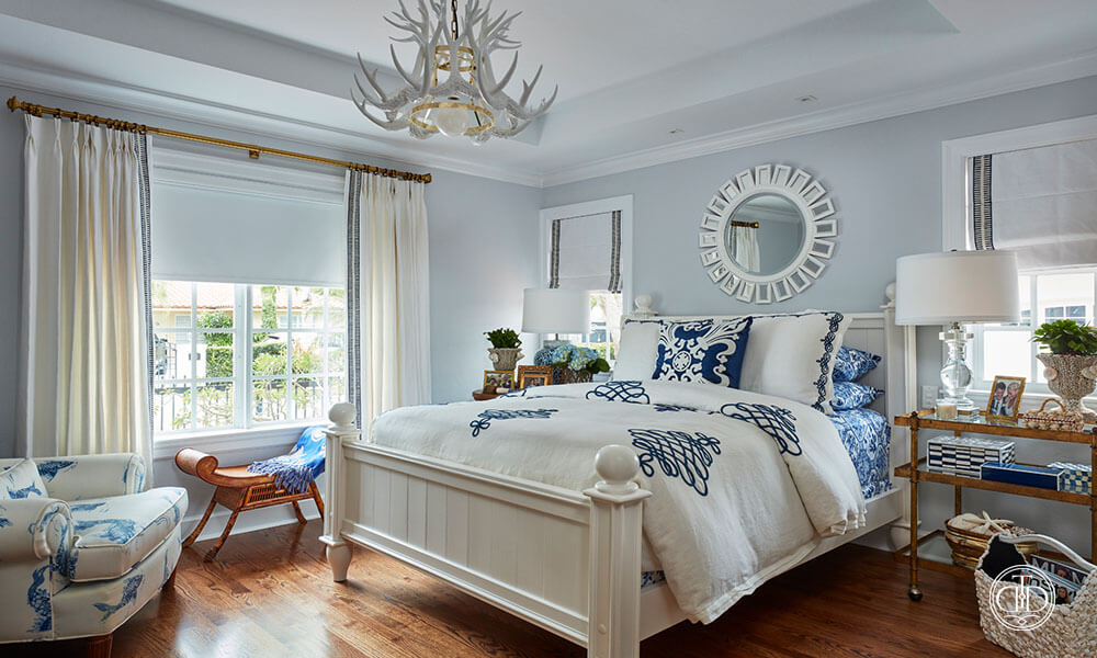 Elegant Waterfront Living-18