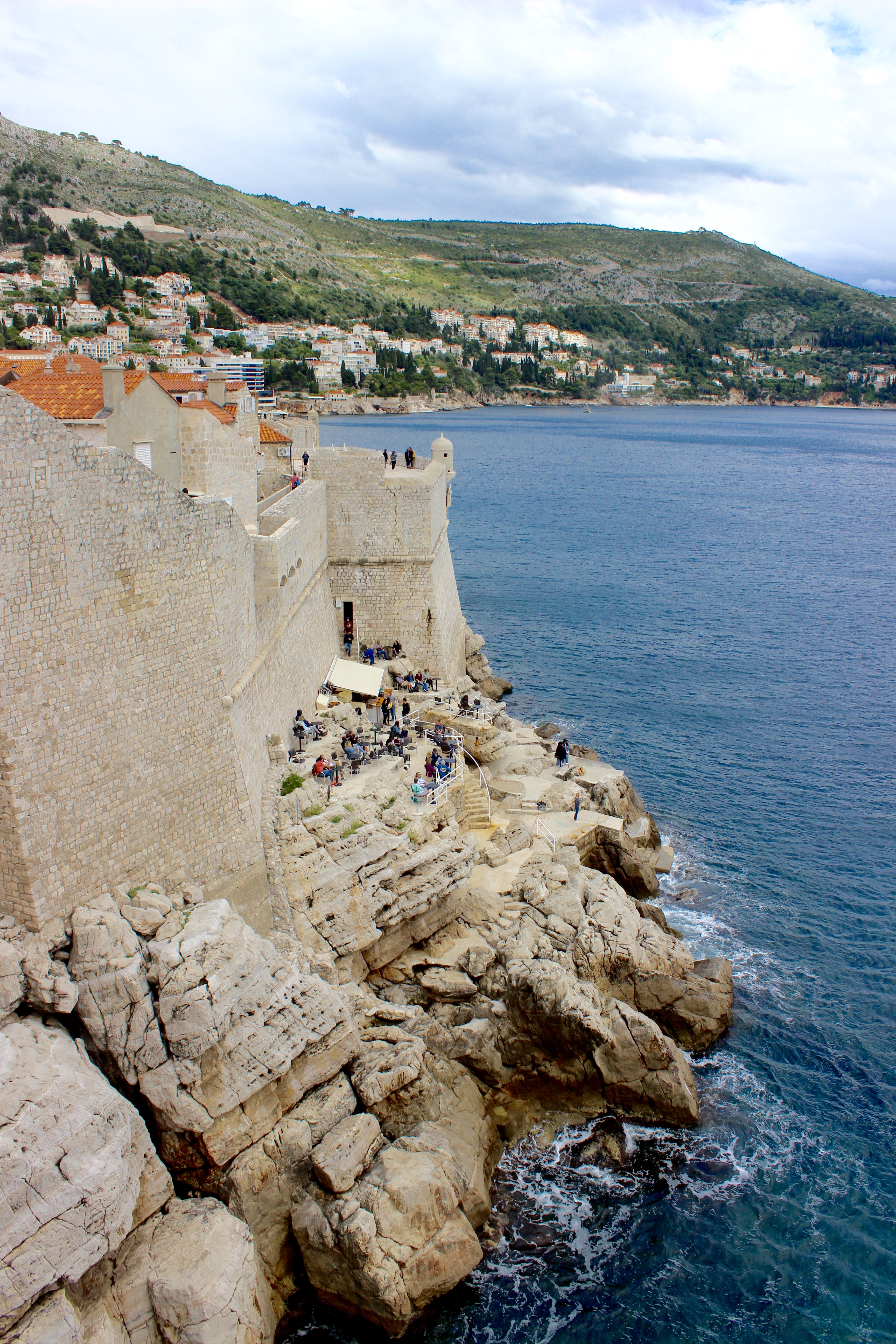 On of Tracy Dunn Design top things to do in Dubrovnik: visit a Buza bar!Z