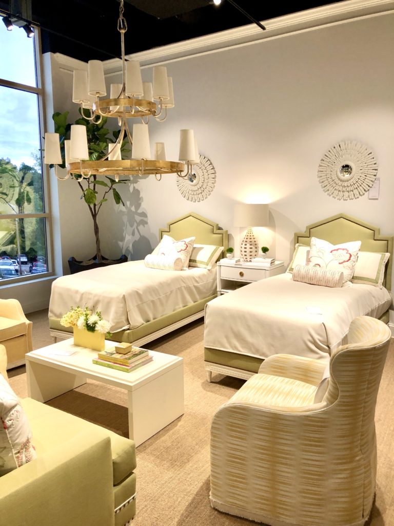 Bedroom furnishings and Decor