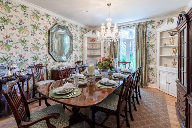 Classic Waterfront Home Dining Room